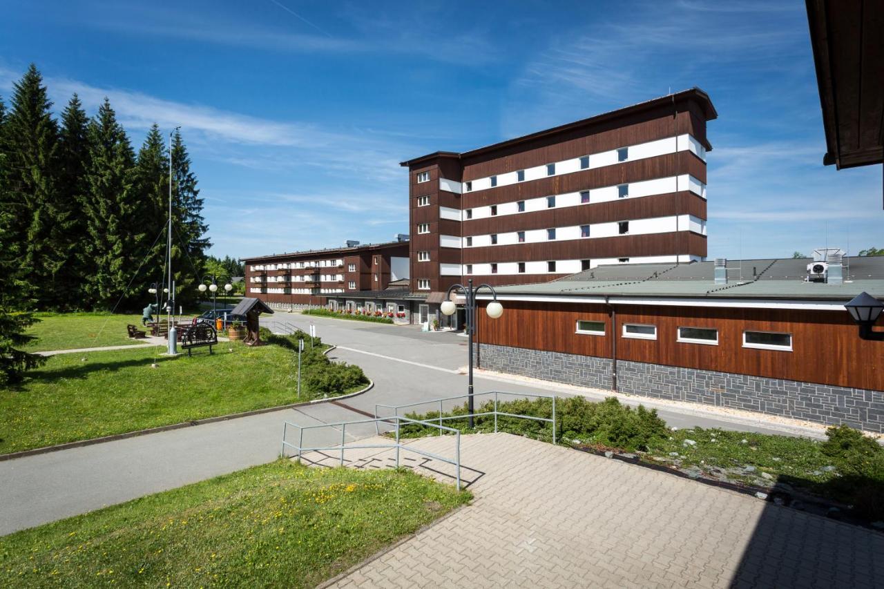 Hotel Sportpark Rabenberg Breitenbrunn  Zewnętrze zdjęcie